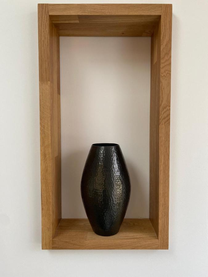 Lovely And Modern Studio Apartment. Borehamwood Bagian luar foto